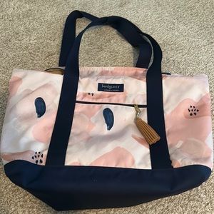 Great condition. Logan and Lenora x Loverly Grey beach zipper tote
